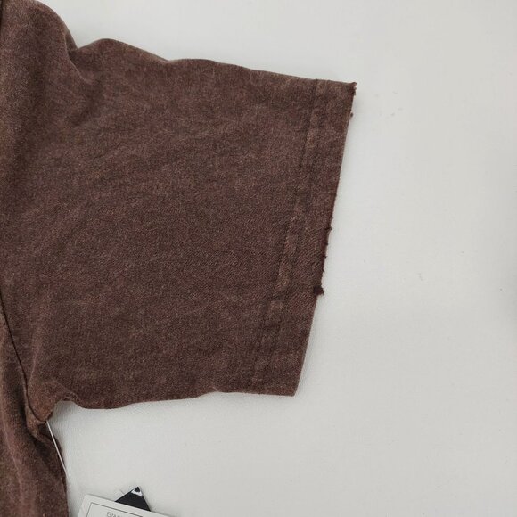 NWT Aaliyah Greatest Hits 1996 Brown Graphic T-Shirt Distressed-Washed Look 2XL - Picture 4 of 9